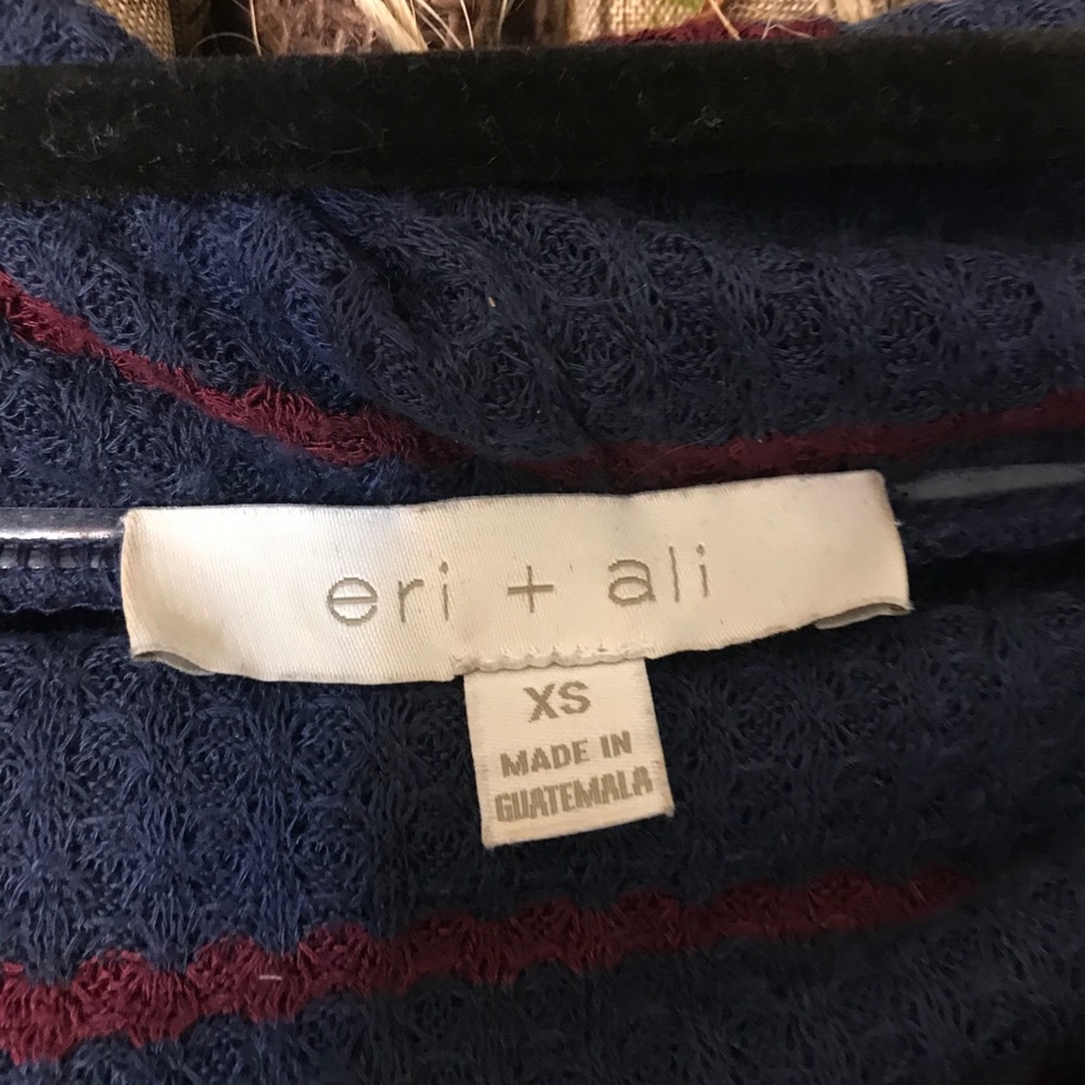 Lightweight sweater - Picture 2 of 3